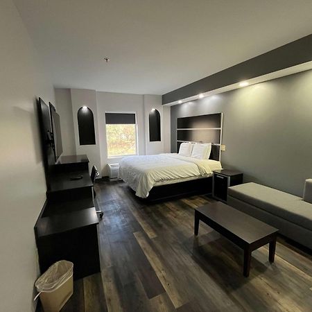Sonesta Essential 서배너 외부 사진